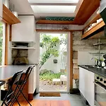 Amazing Mezzanine House With Garden - Centre * Lisboa