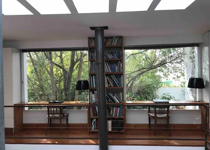 Amazing Mezzanine House With Garden - Centre